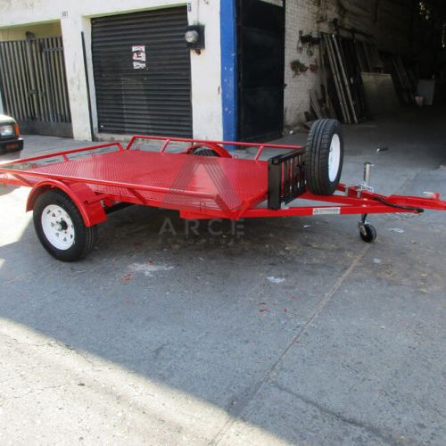 Plataforma ligera con rampas movibles